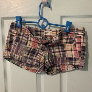 American Eagle Plaid Low Rise Shorts Size 0
